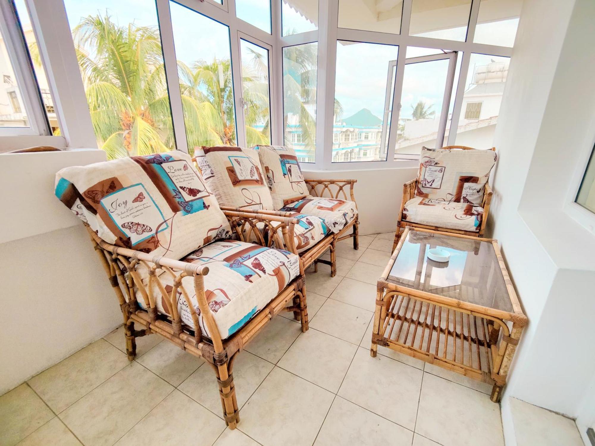 Fibonacci Beachfront Apartment Flic en Flac Exterior photo